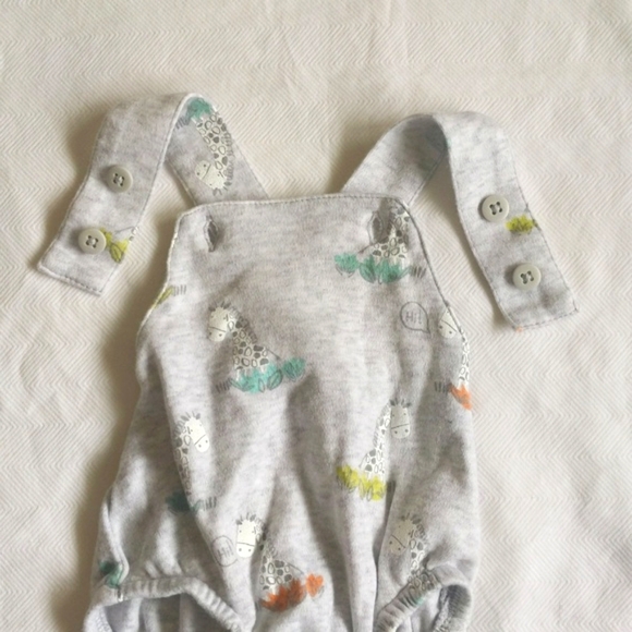 gymboree newborn essentials neutral cotton giraffe bubble romper playsuit - Picture 4 of 7